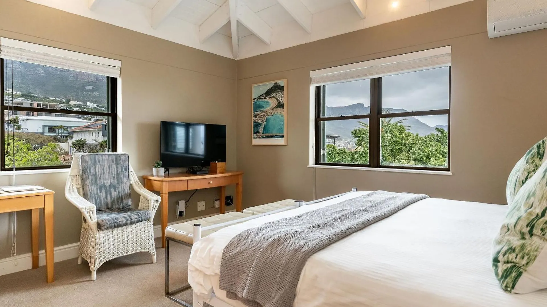 Camps Bay Retreat Hotel Cape Town 4*,