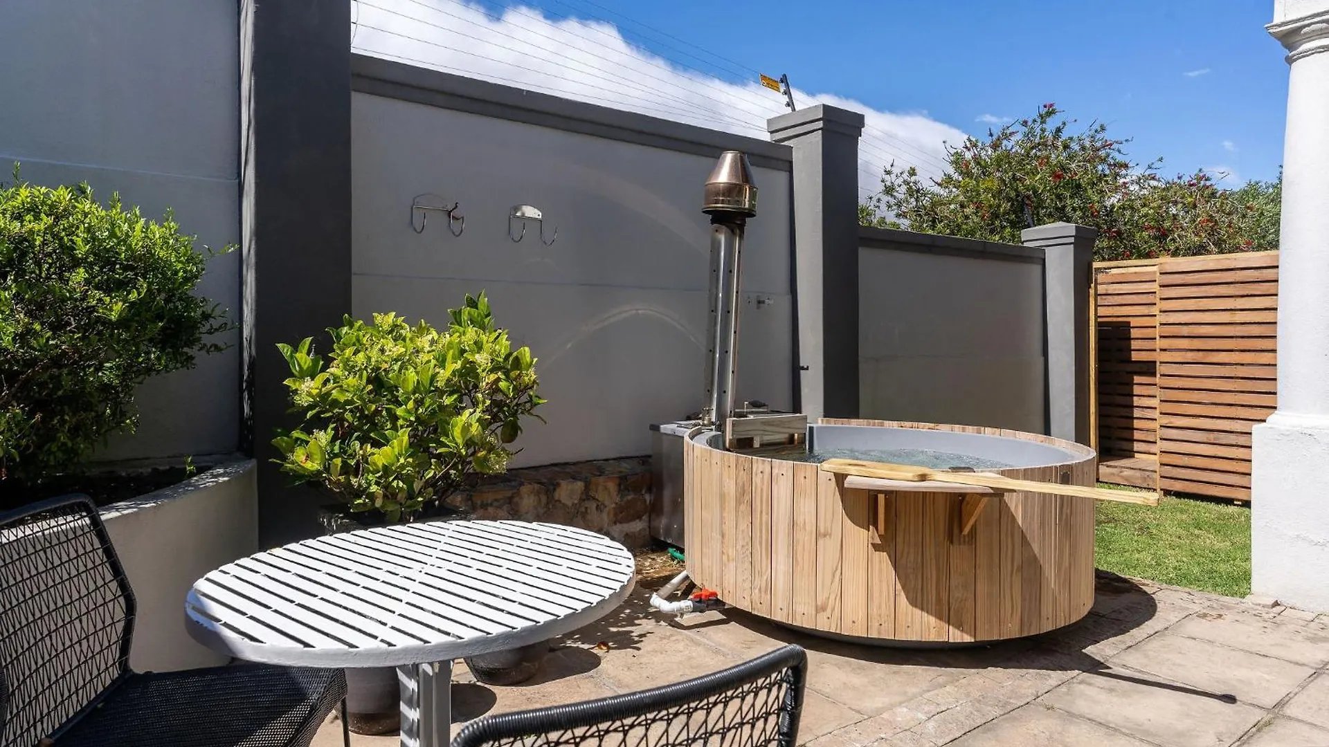 Camps Bay Retreat Hotel Cape Town 4*,  South Africa